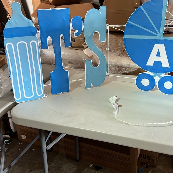 NWT Light Up It's a Boy Sign Great for Baby Showers and Announcements - Picture 6 of 8